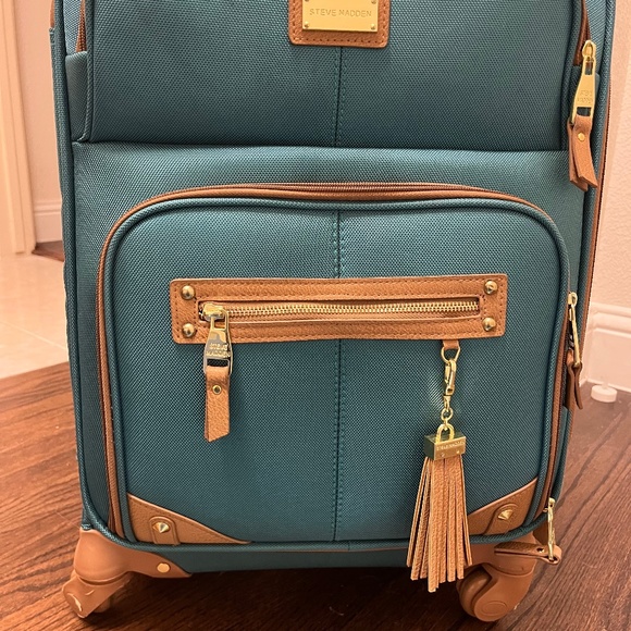 Steve Madden carry on - Picture 1 of 6